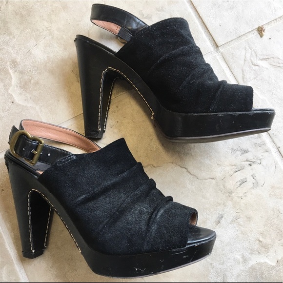 Lucky Brand Shoes - Awesome Lucky Brand suede heels!